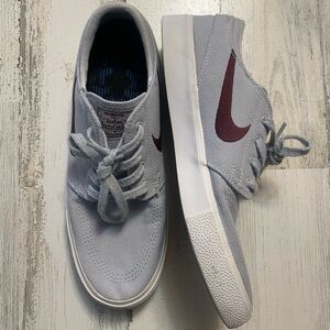 Nike Sneakers | men’s size 7